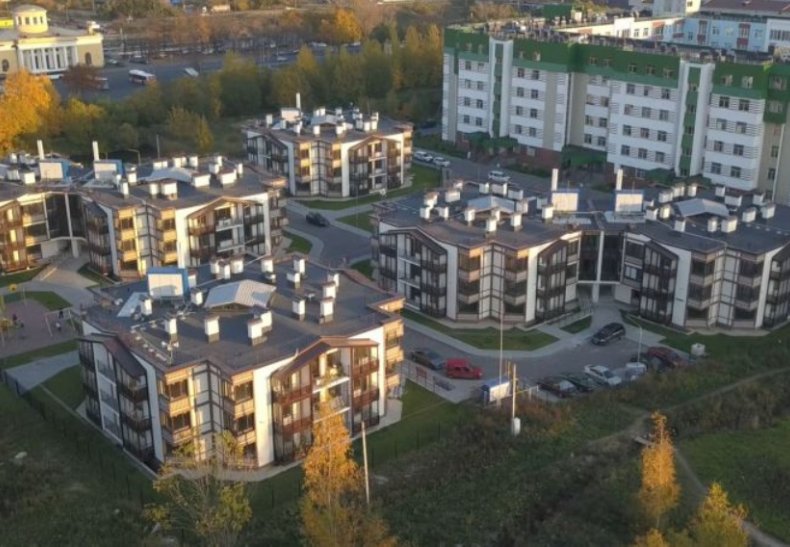 �� Red Village, �. ������� ����