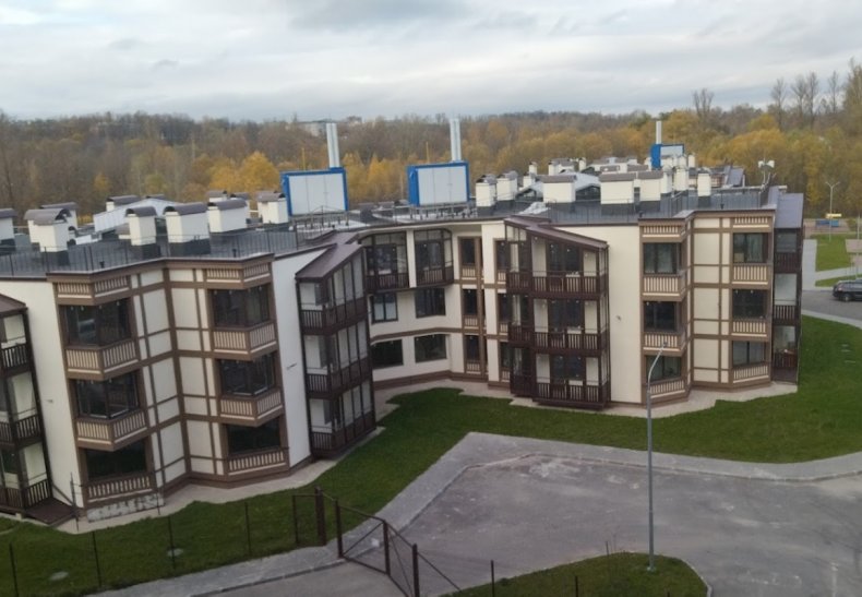 �� Red Village, �. ������� ����